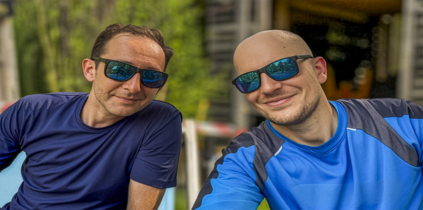 Autorzy aplikacji Rideaway: Daniel Mansz i Łukasz Zajdel